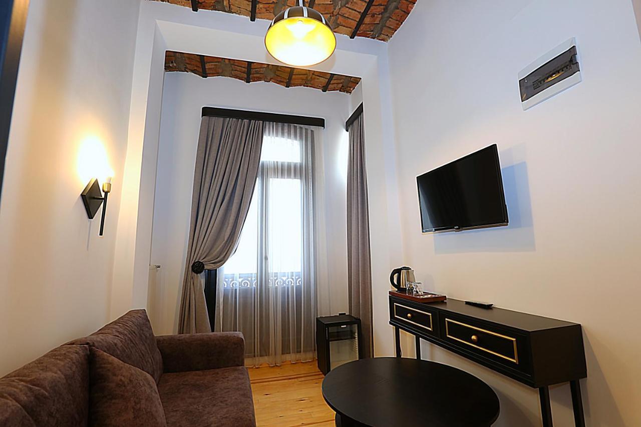 Istanbul Taksim Istiklal Street Kamil Hotel - Historical Rum bild